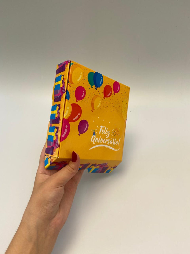 Caixa Grande - Feliz Aniversário