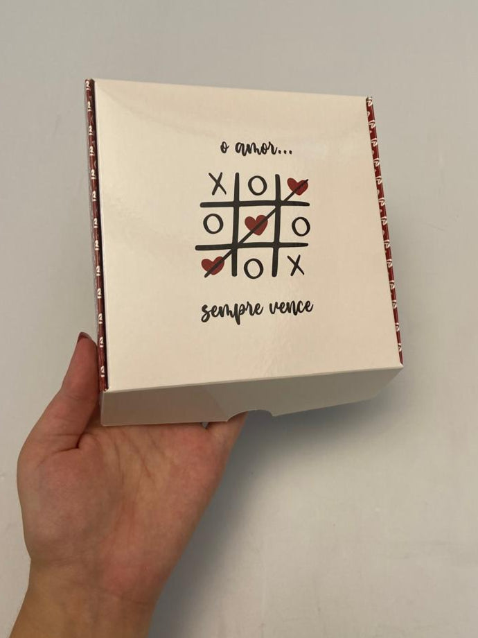 Caixa Grande Dia dos Namorados - O Amor Sempre Vence