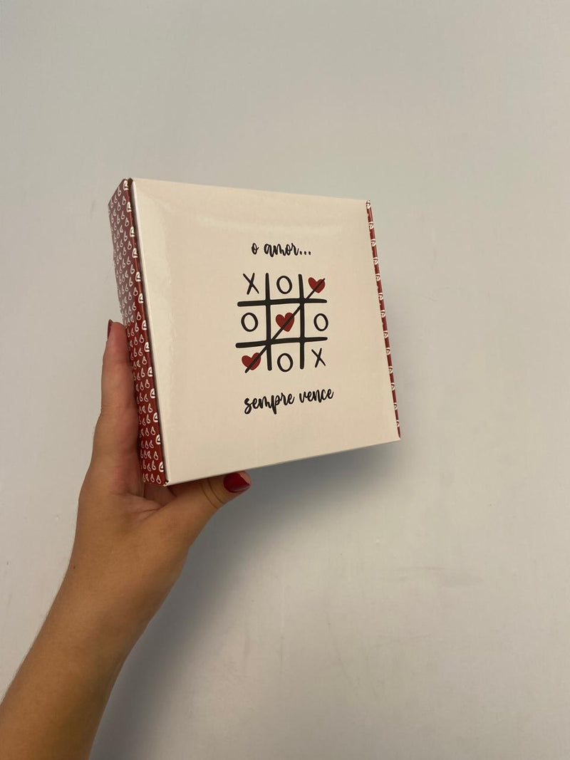Caixa Grande Dia dos Namorados - O Amor Sempre Vence