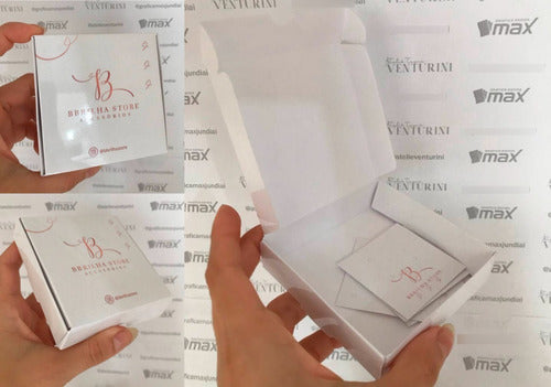 Kit Tag Economica com Embalagem Basculante Quadrada Pequena - COM SEU LOGO